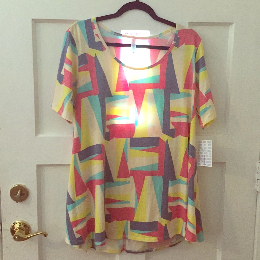 Lularoe perfect t large. NWT. Cotton.